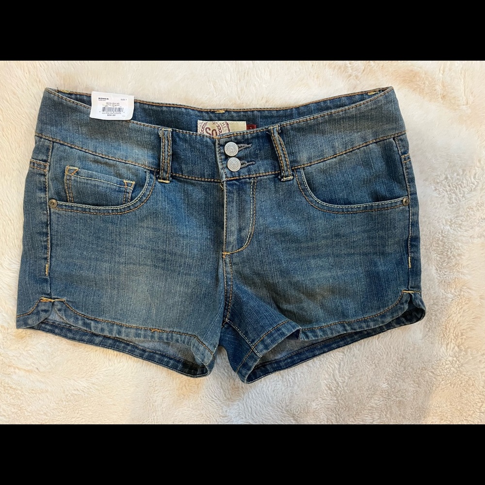 BRAND NEW JEAN SHORTS